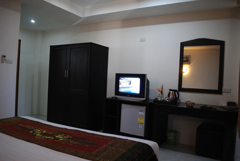 Baan Kata Maytha Karon Exterior foto