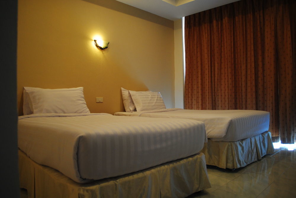 Baan Kata Maytha Karon Exterior foto